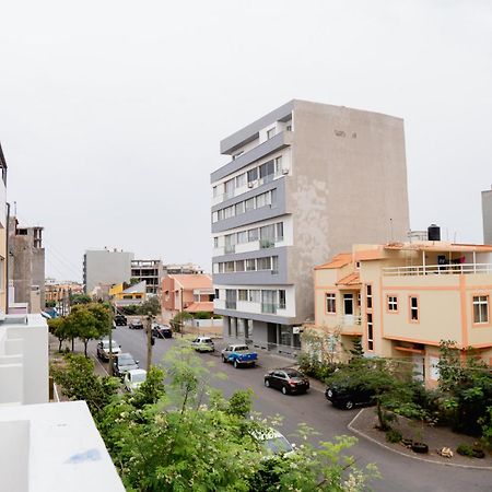 Nhu Sao Francisco - Palmarejo T3 Apartment Praia Exterior photo